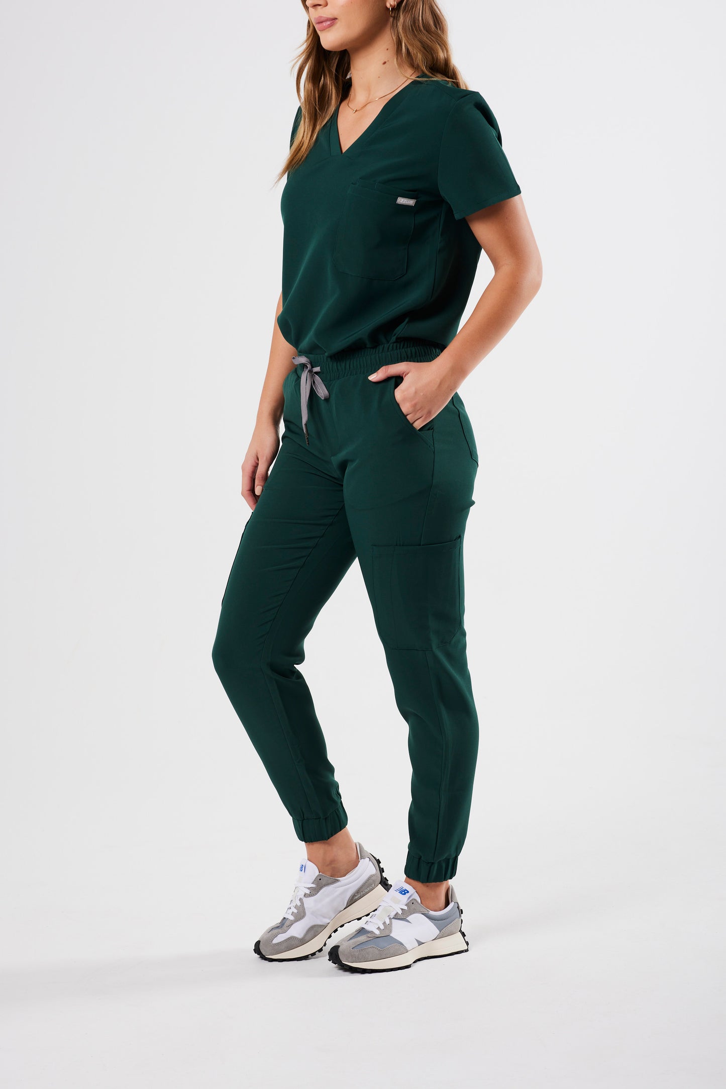 FLEX WOMEN'S JOGGER PANTS (EMERALD GREEN)