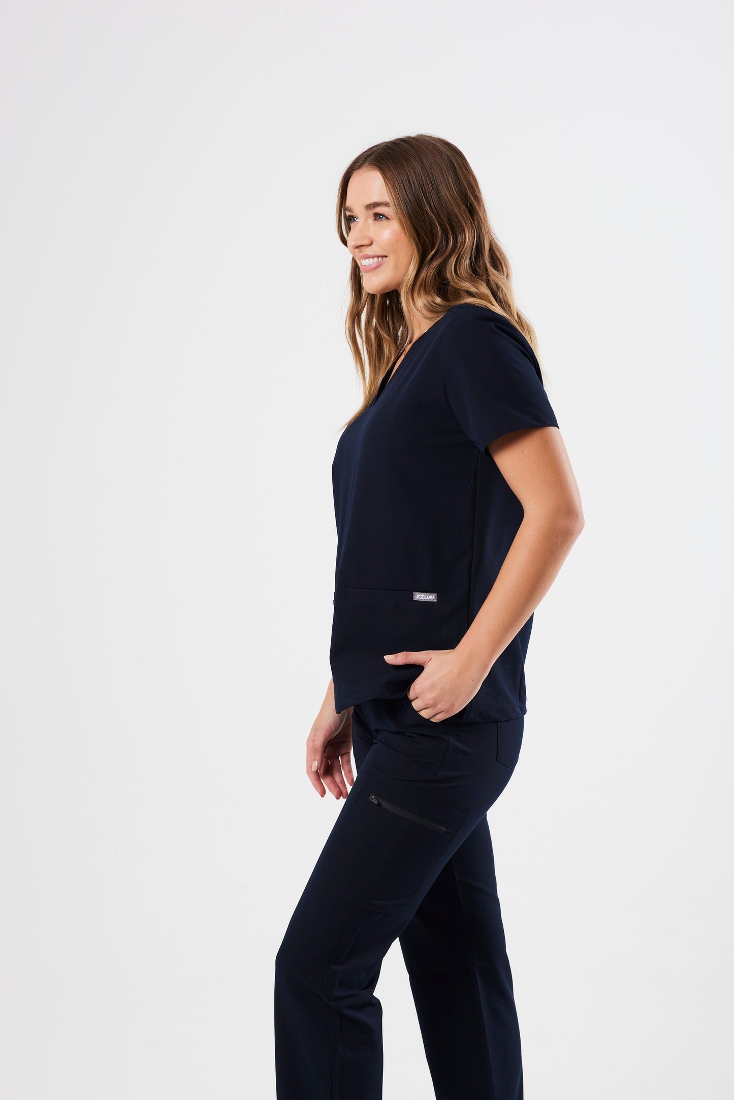 CLASSIC CARGO WOMEN'S SCRUB PANTS (NAVY)