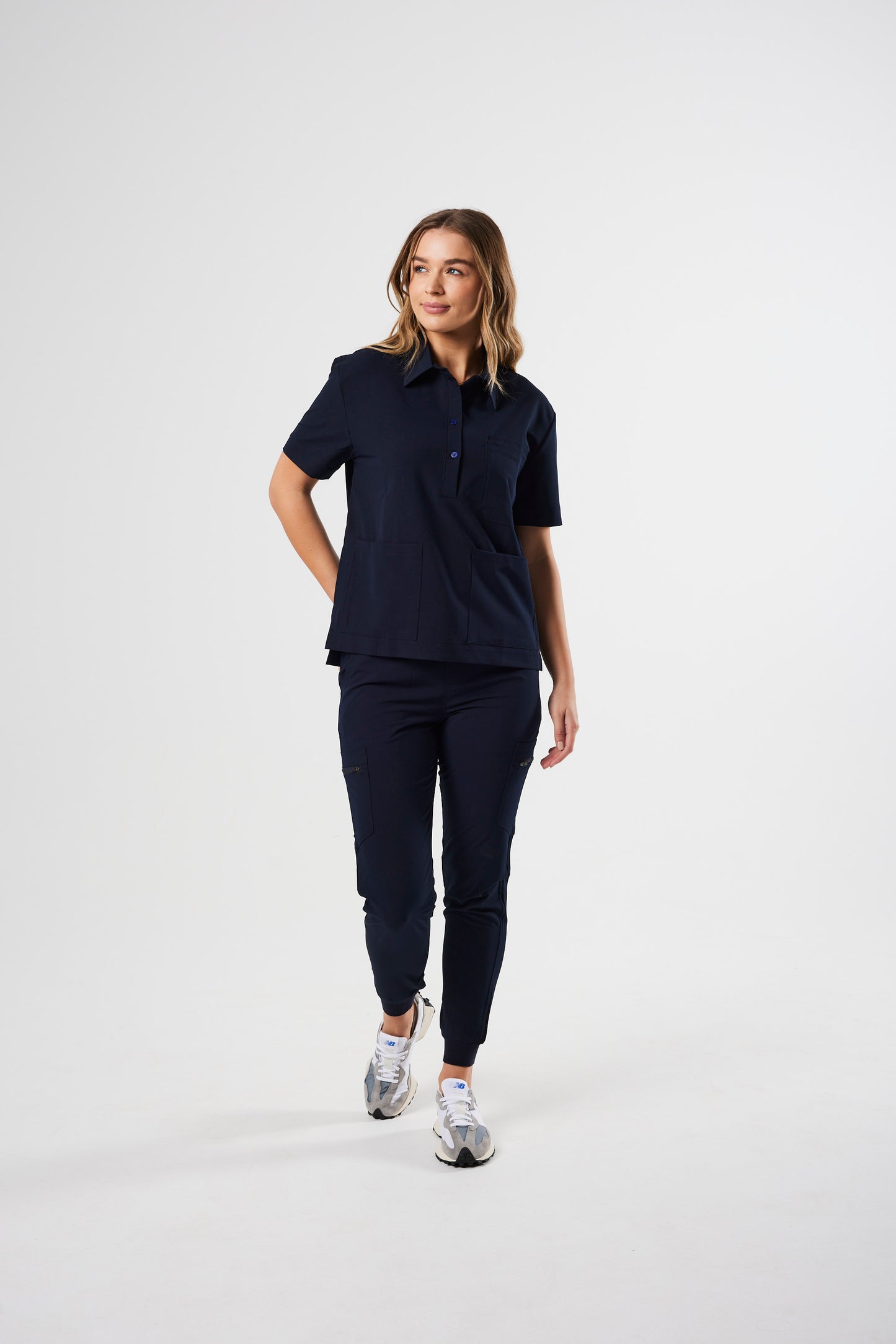 CLASSIC WOMEN'S JOGGER SCRUB PANTS (NAVY)