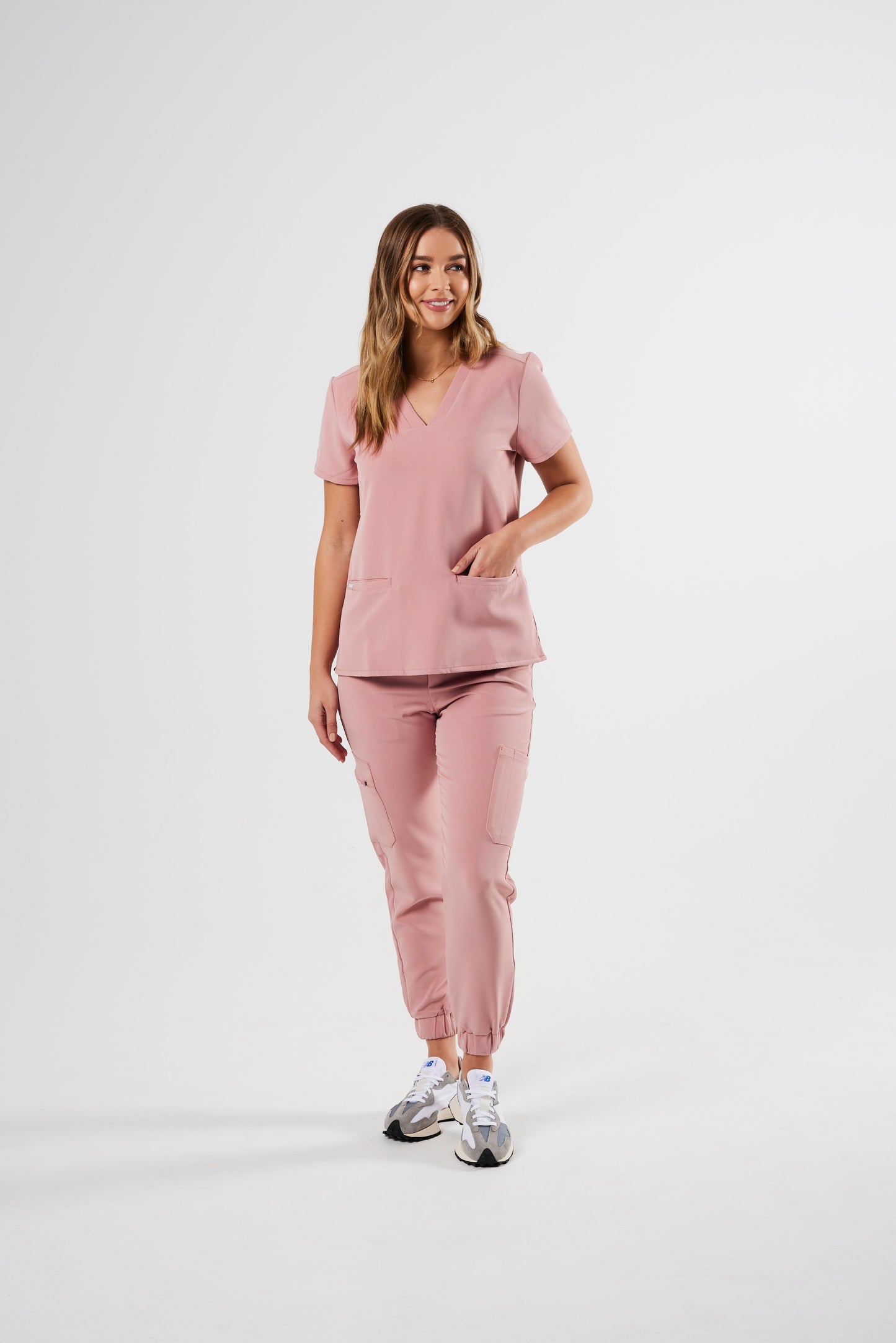 FLEX TWO-POCKET WOMEN'S SCRUB TOP (PINK PEONY)