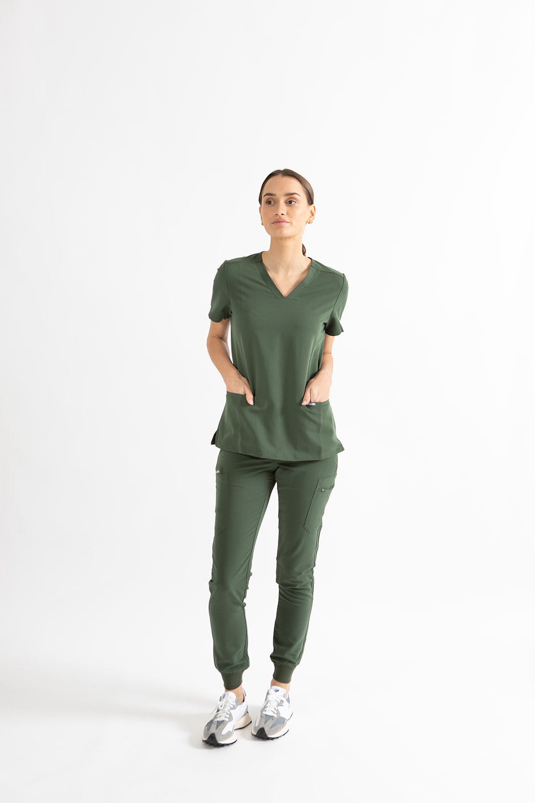 SUPER-SOFT THREE POCKET WOMEN'S SCRUB TOP (KHAKI GREEN)