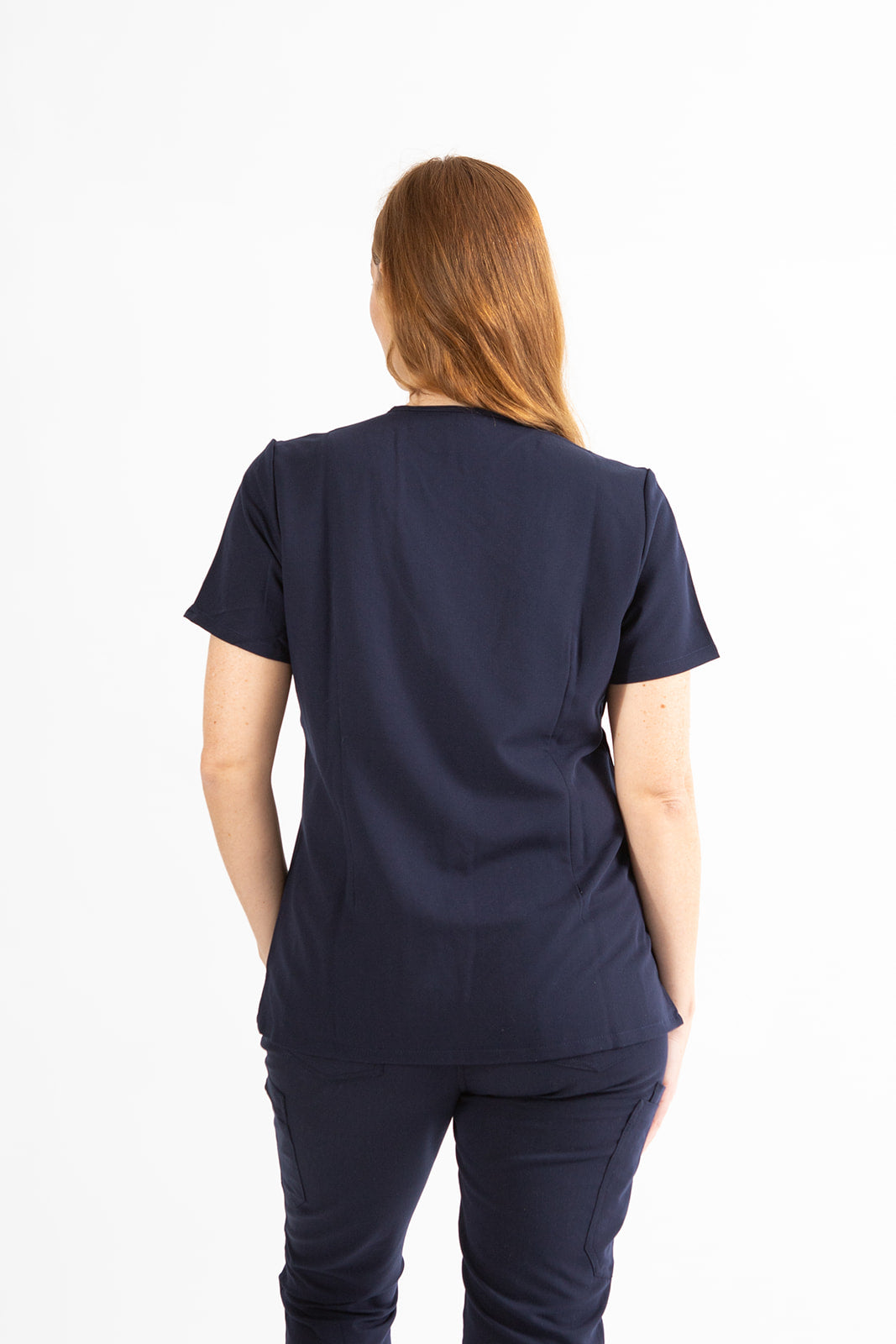 SUPER-SOFT THREE POCKET WOMEN'S SCRUB TOP (NAVY)