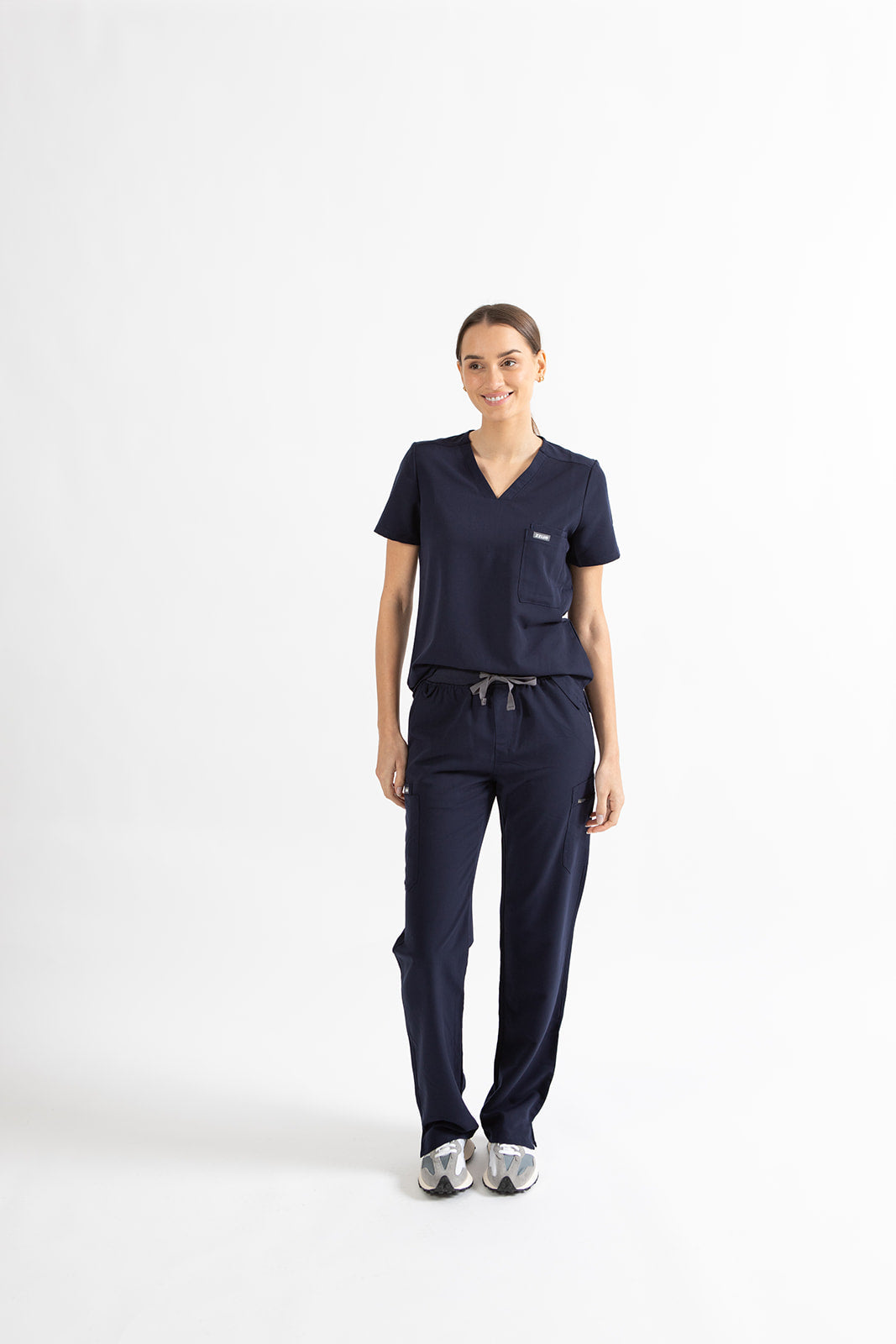 SUPER-SOFT CARGO WOMEN'S SCRUB PANTS (NAVY)